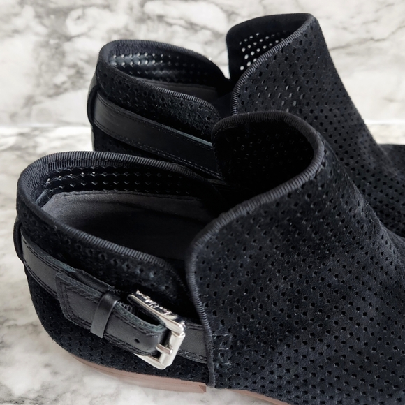 Sam Edelman Black Suede Leather Perforated Ankle Boots With Silver Buckle, Sz 7 - Picture 8 of 14